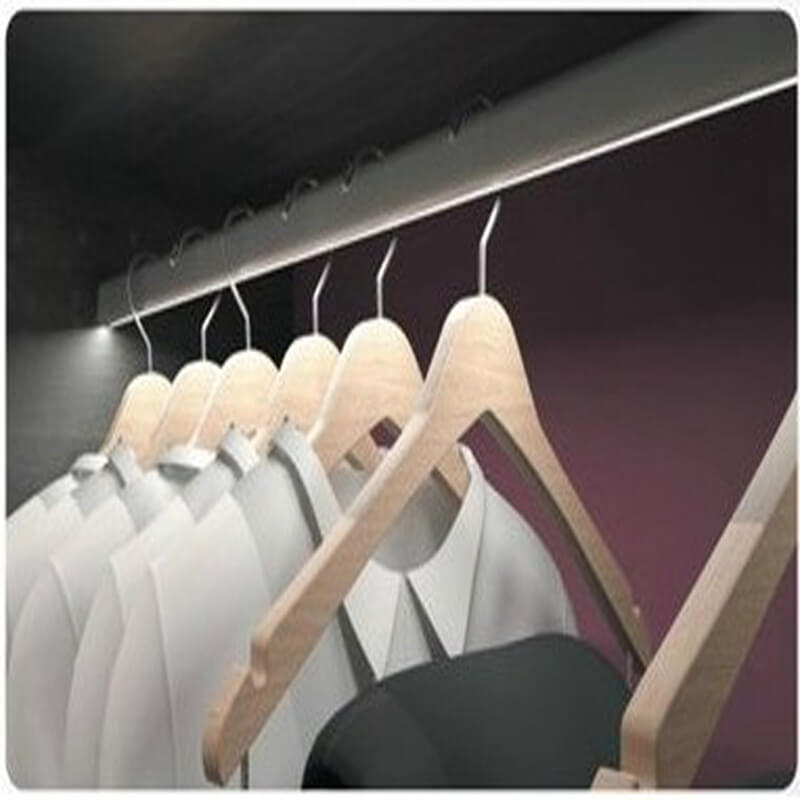 How to choose closet light?