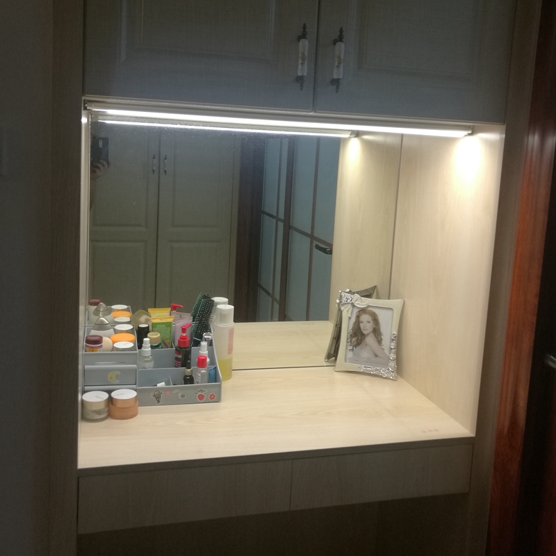 what is hand wave light?