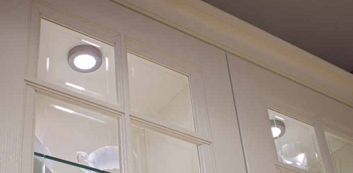 display puck lighting