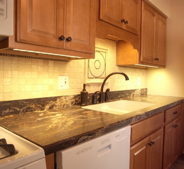 under cabinet light