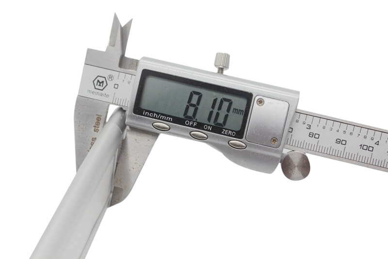 under cabinet strip lighting