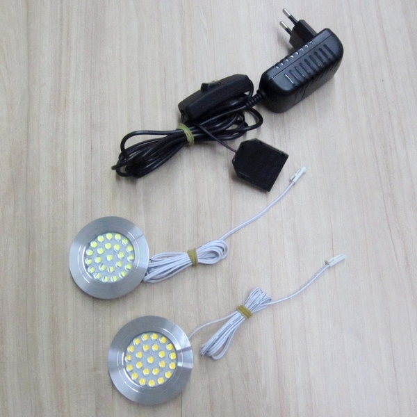 led puck light