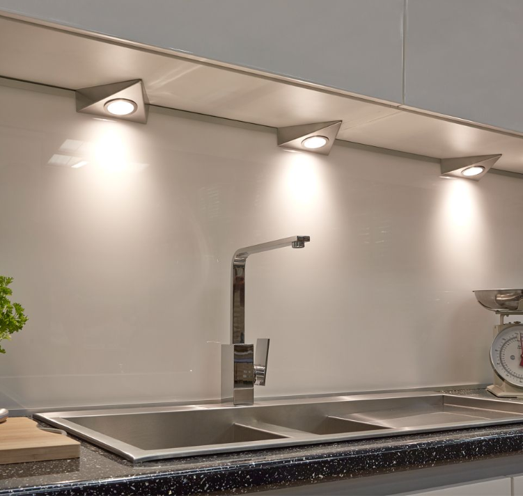 Why You Should Use LEDs With Under Cabinet Lighting?