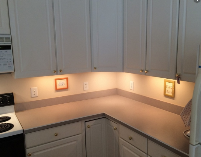 What Advantages of Under Cabinet Lighting?